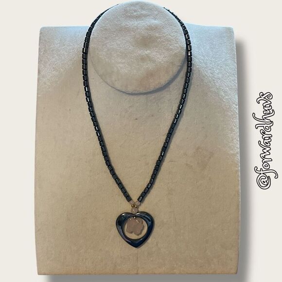 Rose Quartz Cut Out Heart Hematite Gemstone Necklace with Elephant - Picture 6 of 9